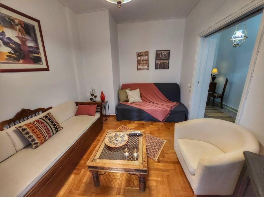 Ilyssos - Boho Stylish Apt- Hilton Area Афины Экстерьер фото